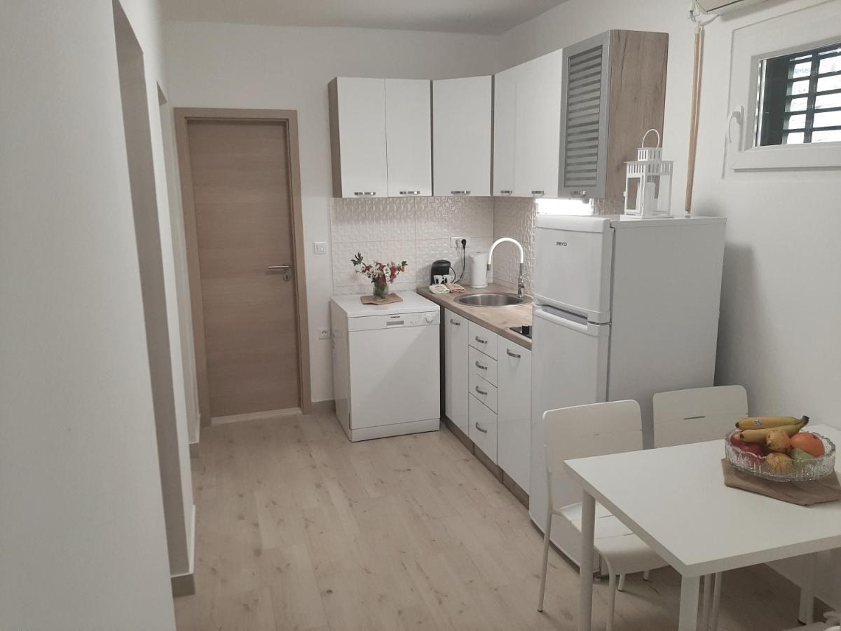 Apartman Maslina Pisak Luaran gambar