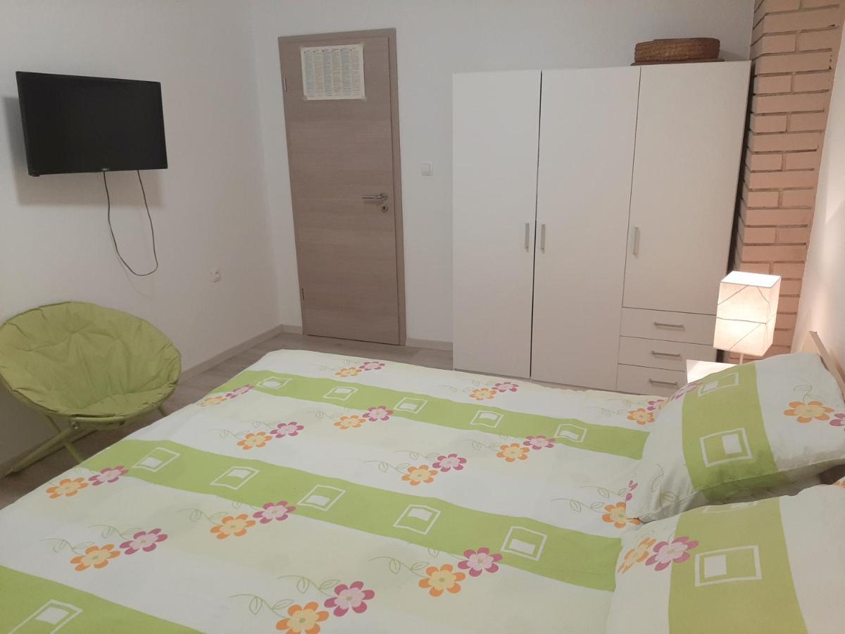 Apartman Maslina Pisak Luaran gambar