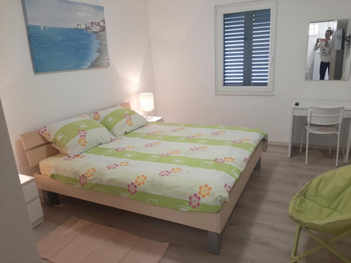 Apartman Maslina Pisak Luaran gambar