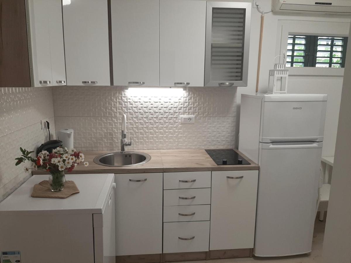 Apartman Maslina Pisak Luaran gambar